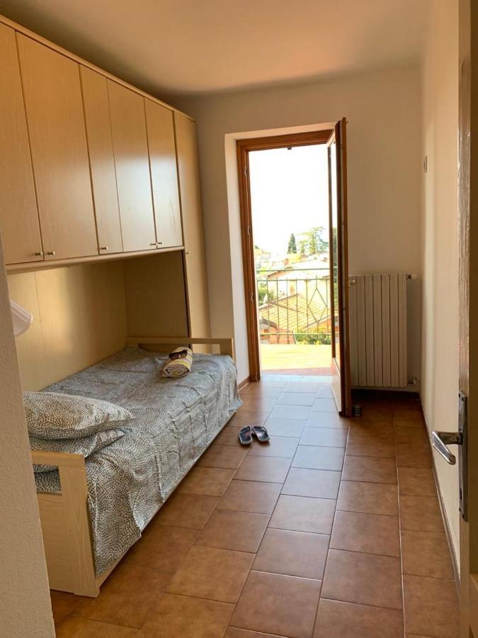 Casa Lisetta, 3-Room Apartment With Lake View Torri Del Benaco Eksteriør bilde