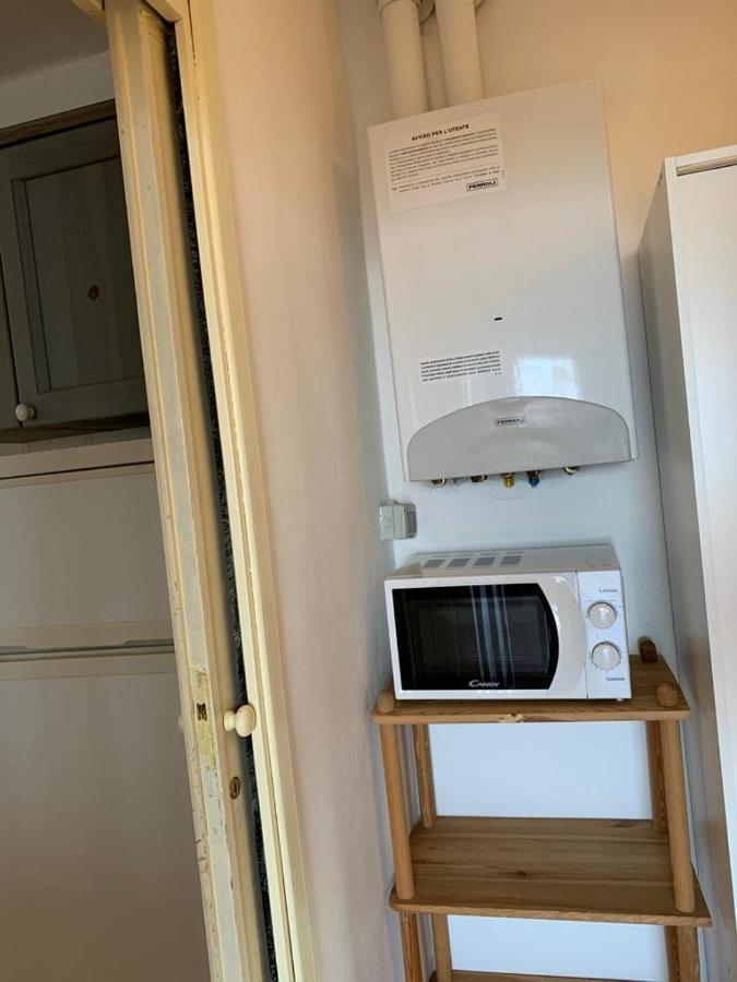 Casa Lisetta, 3-Room Apartment With Lake View Torri Del Benaco Eksteriør bilde